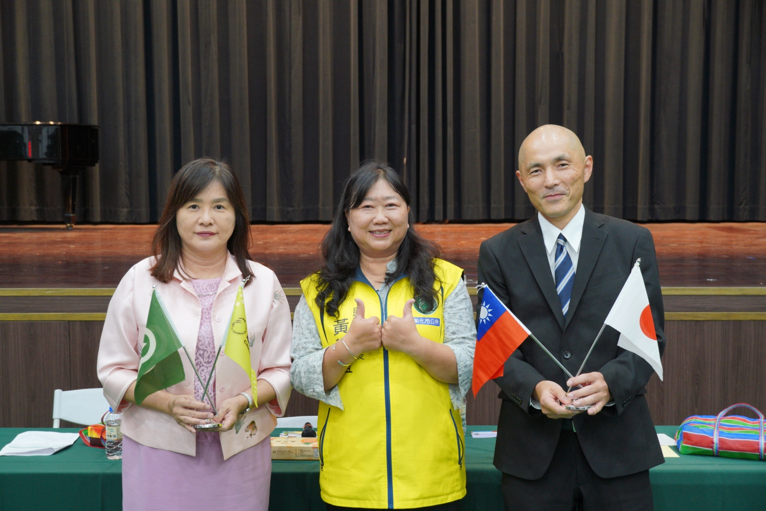 青春交流活動 小松高校訪彰化女中 兩校展開多元文化交流 - https://www.watchmedia01.com