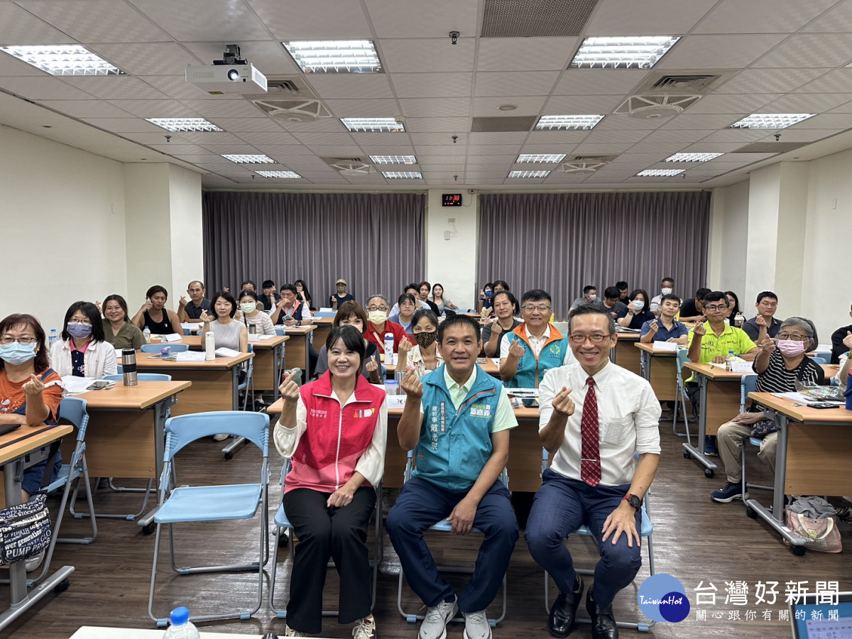 勞動部朴子中心攜手工策會積極守護勞工、挺雇主/朴子就業中心提供