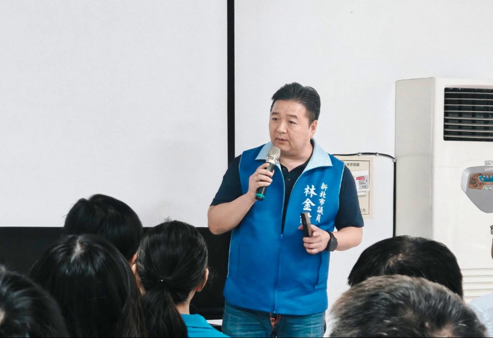 爭取土城福田路雙向通行 林金結親赴現場研擬「單改雙」可行性 227 248251016a03