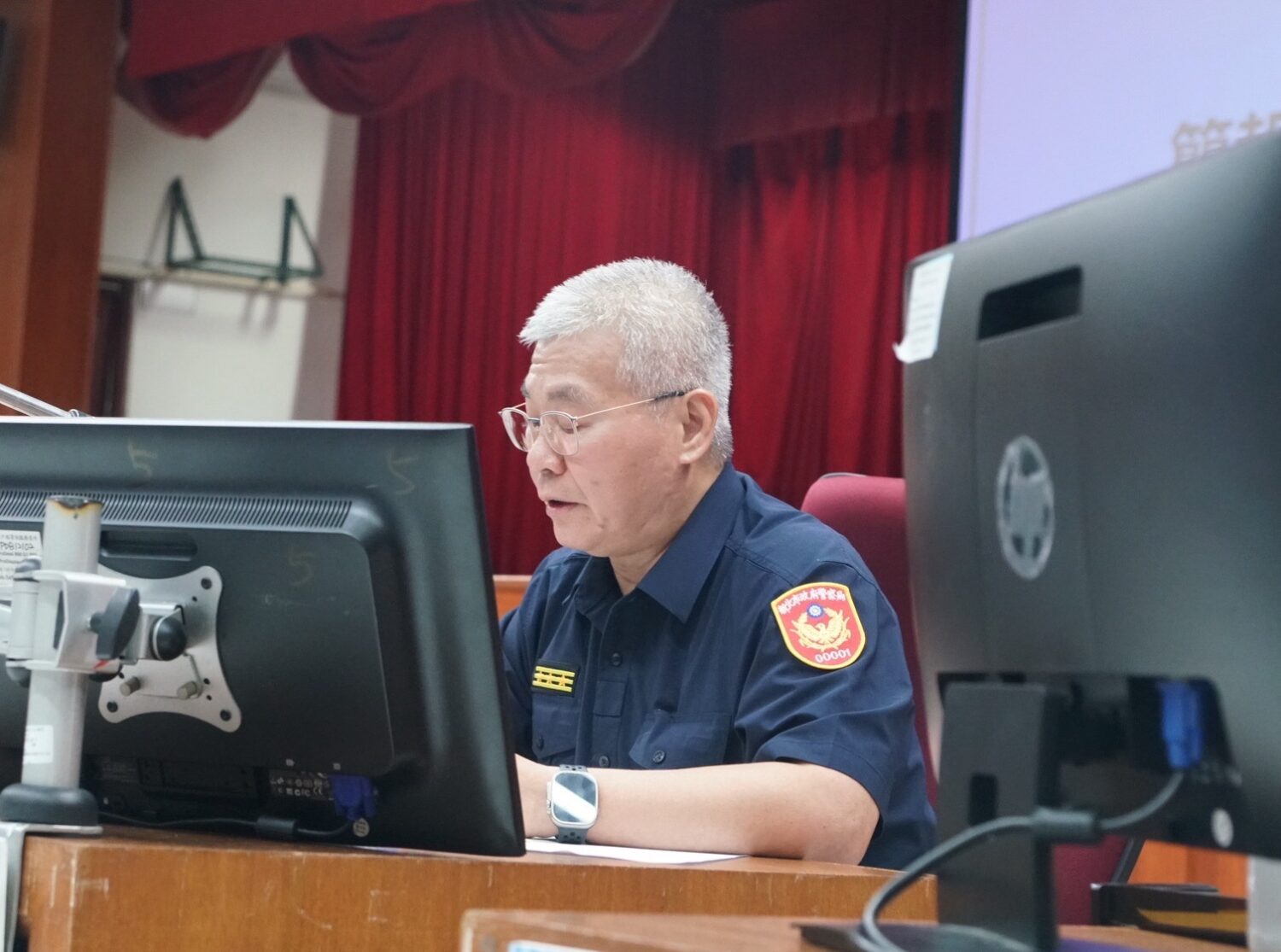 新北警局長方仰寧對此案高度重視,立即召開視訊會議訓示三要點。(記者徐煜勝翻攝)