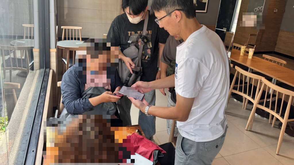 ▲員林警破虛擬貨幣詐騙案，查獲面交車手當場起獲30萬贓款。（彰化警方提供）