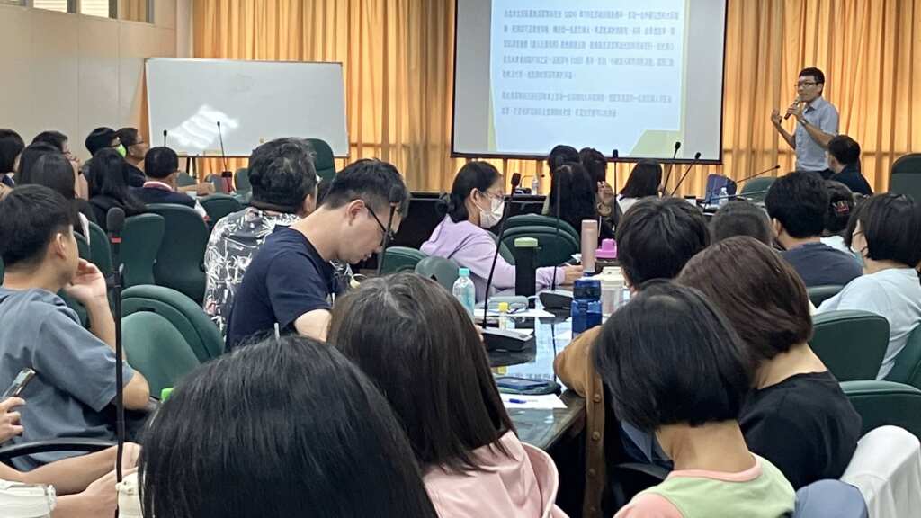 ▲為推廣廉政法治教育、強化公務人員廉潔意識,和美鎮公所於17日下午舉辦「114年度和伸秀公益揭弊者保護法新法說明暨廉政法紀講習」。(和美鎮公所提供)