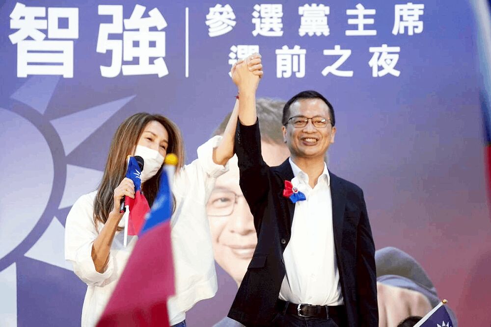 陳芳盈回憶車禍重傷 感謝羅智強奔走相助「從鬼門關走一遭」 220 照片來源:羅智強臉書