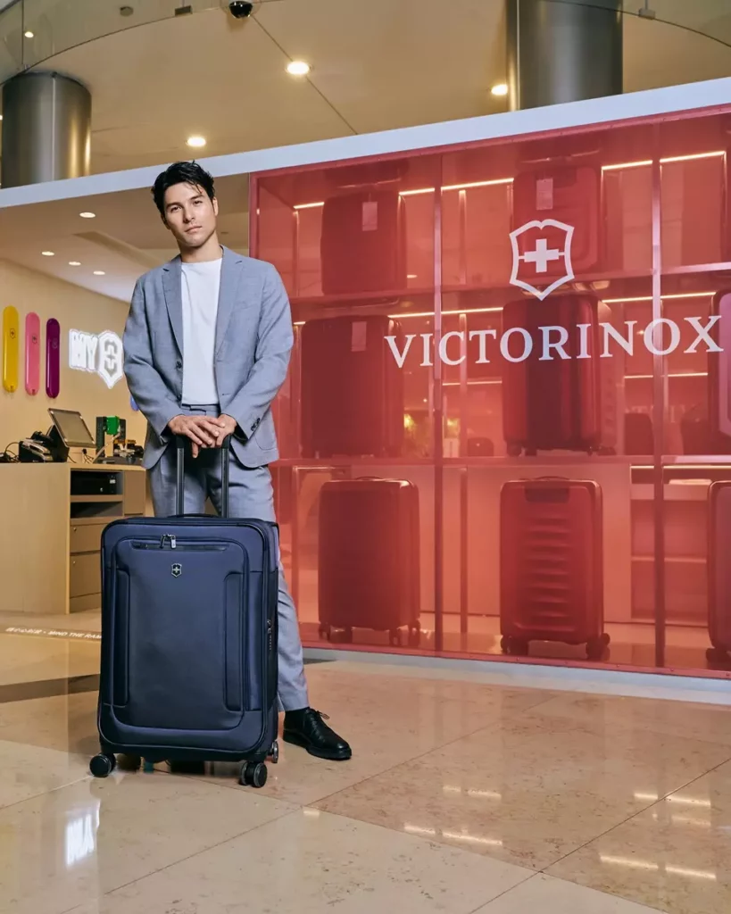 Victorinox 以智慧收納與永續設計,成為現代旅人最值得信賴的生活夥伴。