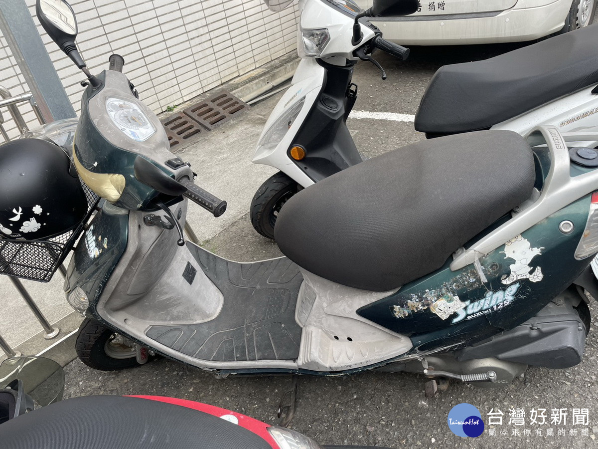 衛生所公務機車有待更新。(林儒暘議員提供)
