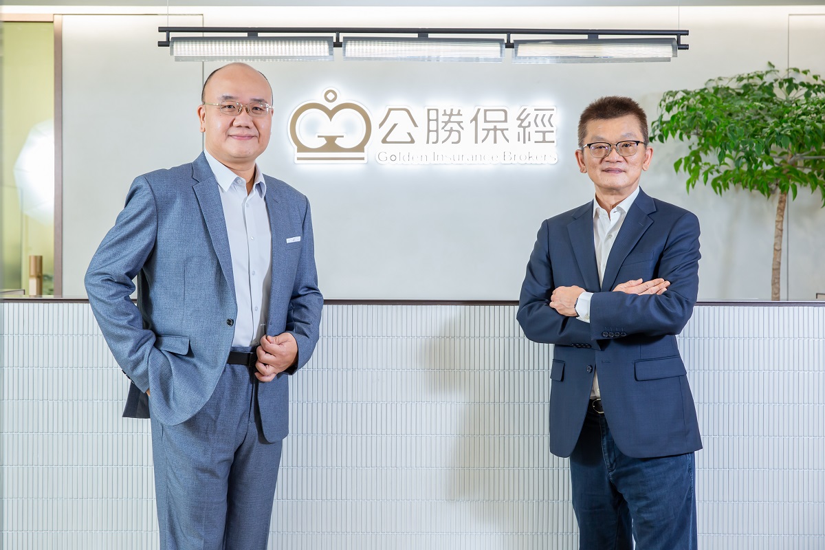 ◤ 公勝保經資訊資訊長 楊振和(左)、精誠資訊副總經理 張皇裕(右)