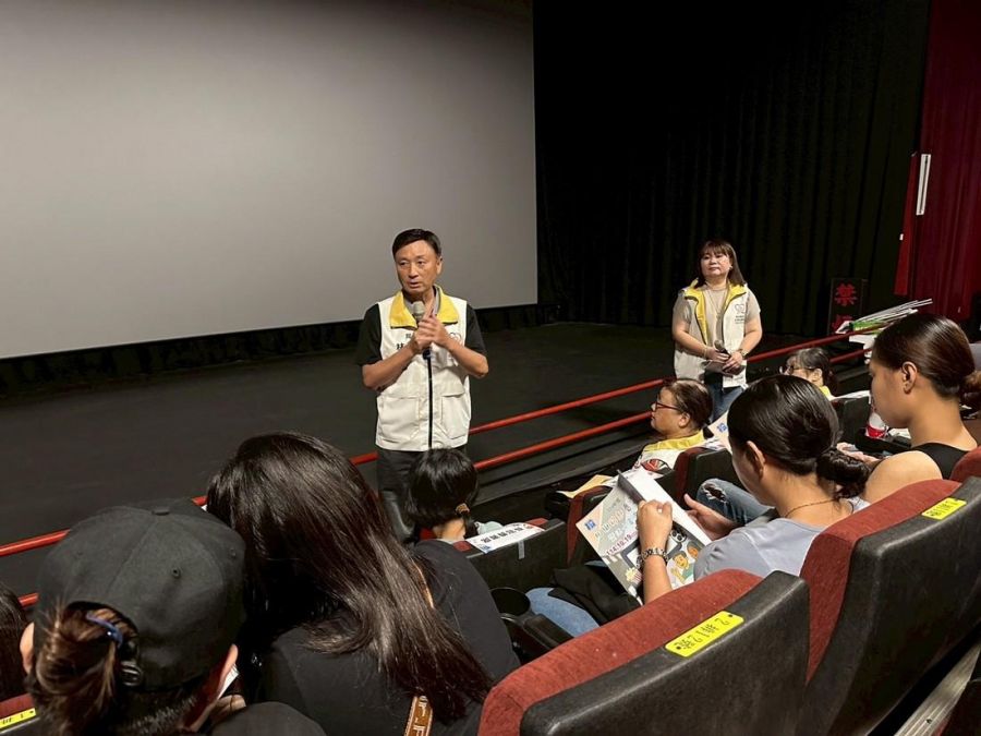 南投縣府辦理法令宣導暨觀影活動 讓外國朋友輕鬆學法令