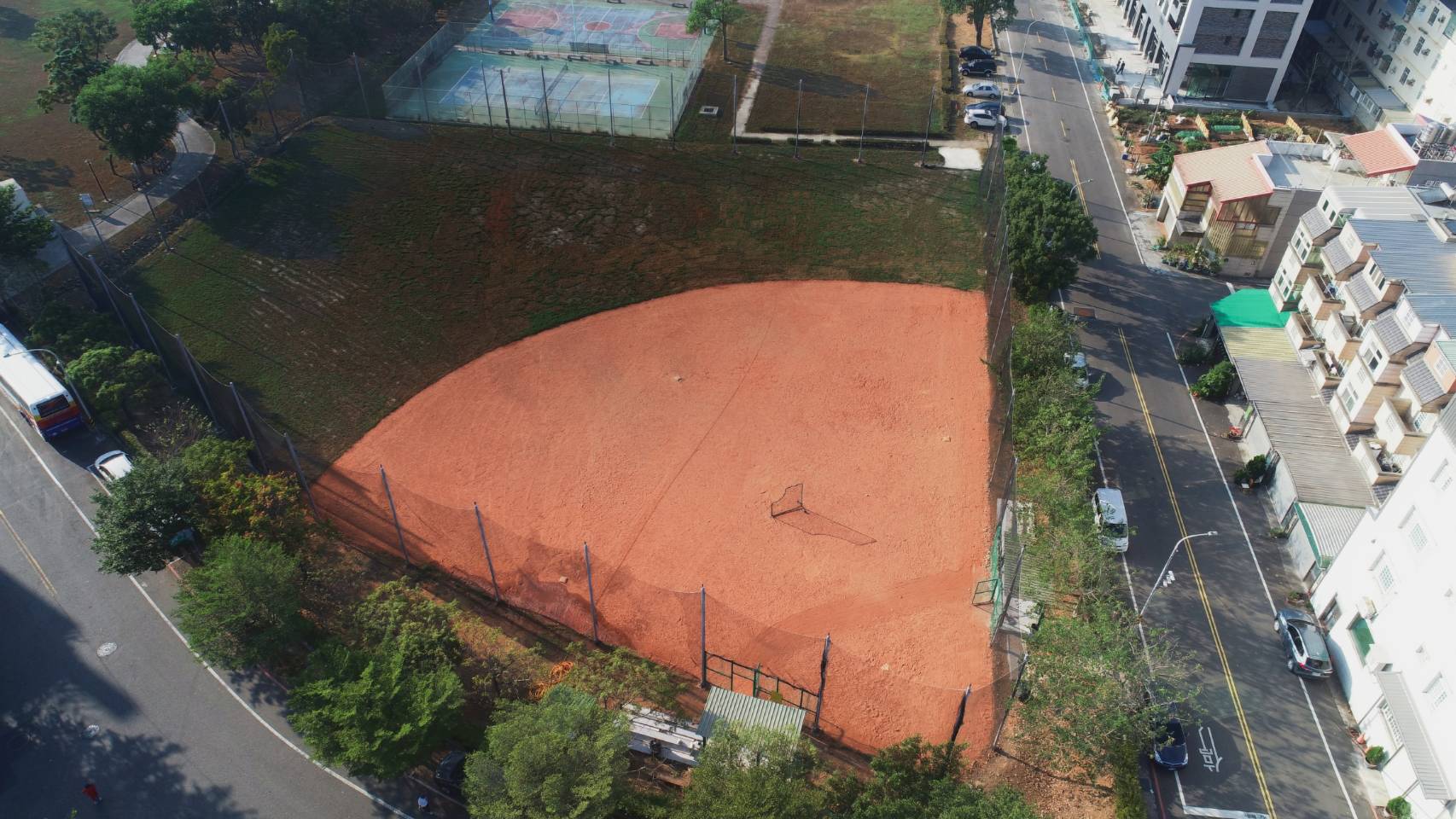 楊梅再添運動新場域!富岡運動公園壘球場完工啟用 3 2
