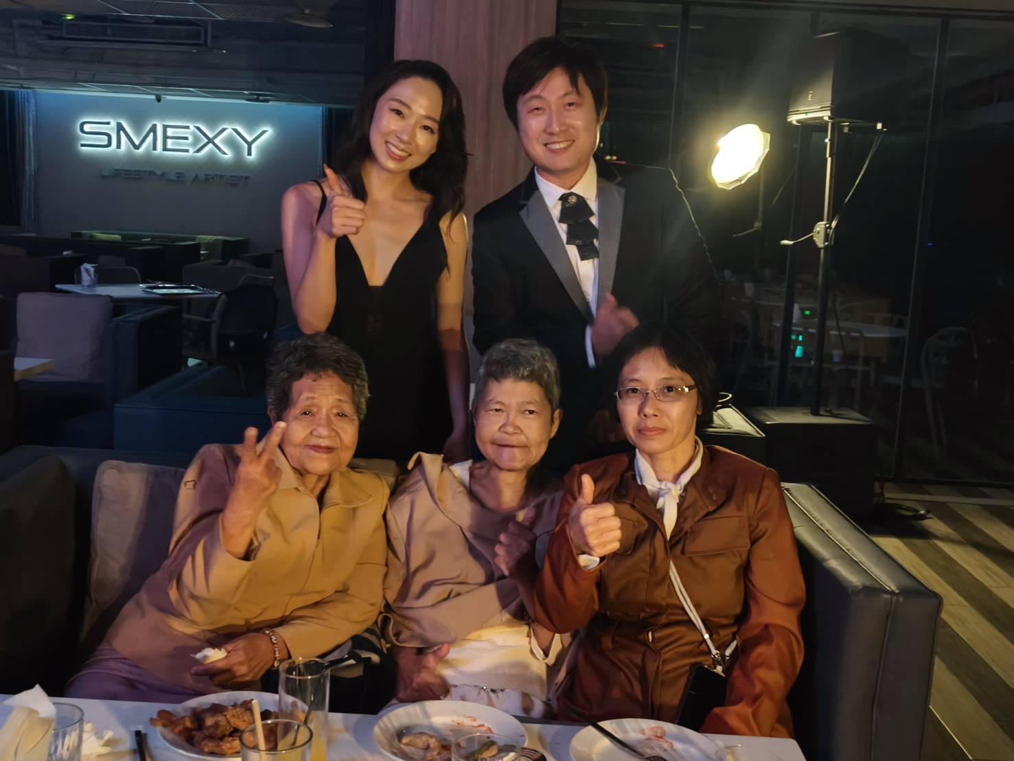 《在光裏的人》製作人余政憲表示，看著杜蕾一步步走到今天，既驕傲也感動。(圖/余政憲 提供)