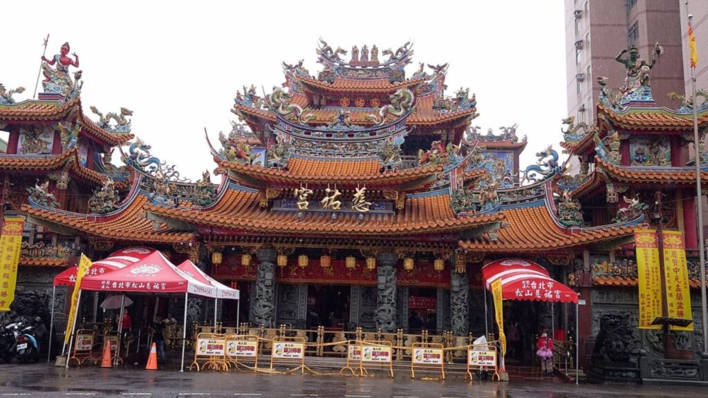 松山慈祐宮,將於10/23-27日在台北圓山花博爭艷館舉辦「孔雀明王護國息災祈福大法會」。(圖/主辦單位提供)