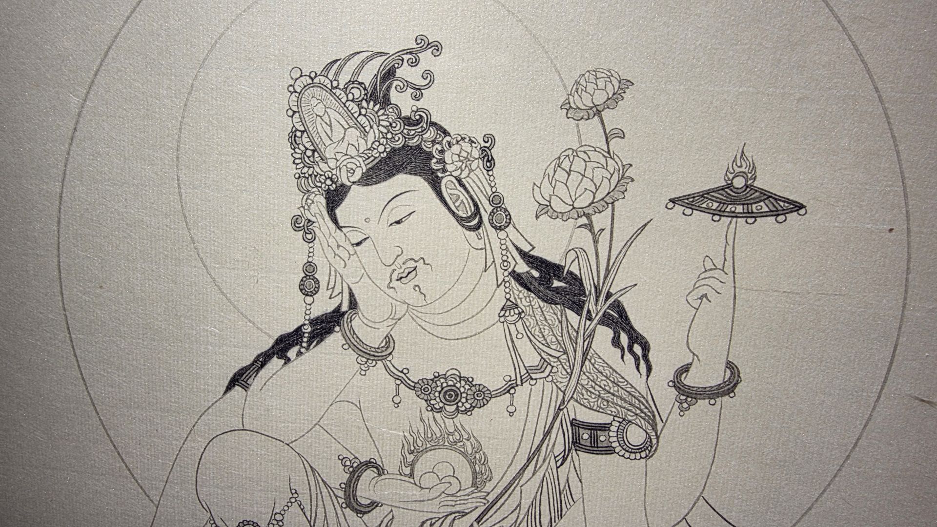 白描觀音三十二應身相特展作品氣韻生動，展現東方藝術與佛法美學。