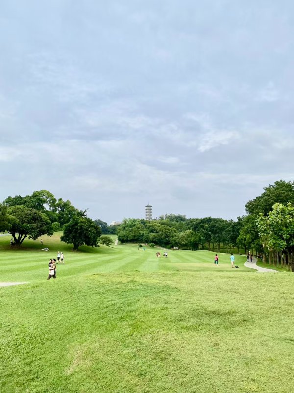 高雄市澄清湖高爾夫球場 變成公園之後是這個樣子
