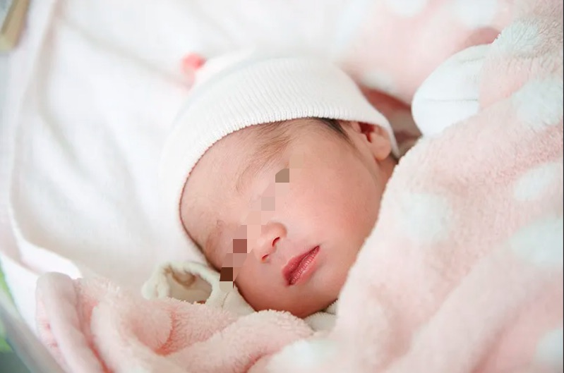 無良母吸毒害女嬰吸入毒煙 毛髮驗出多種毒品反應「上癮了」 218 無良母吸毒害女嬰吸入毒煙 毛髮驗出多種毒品反應「上癮了」 217