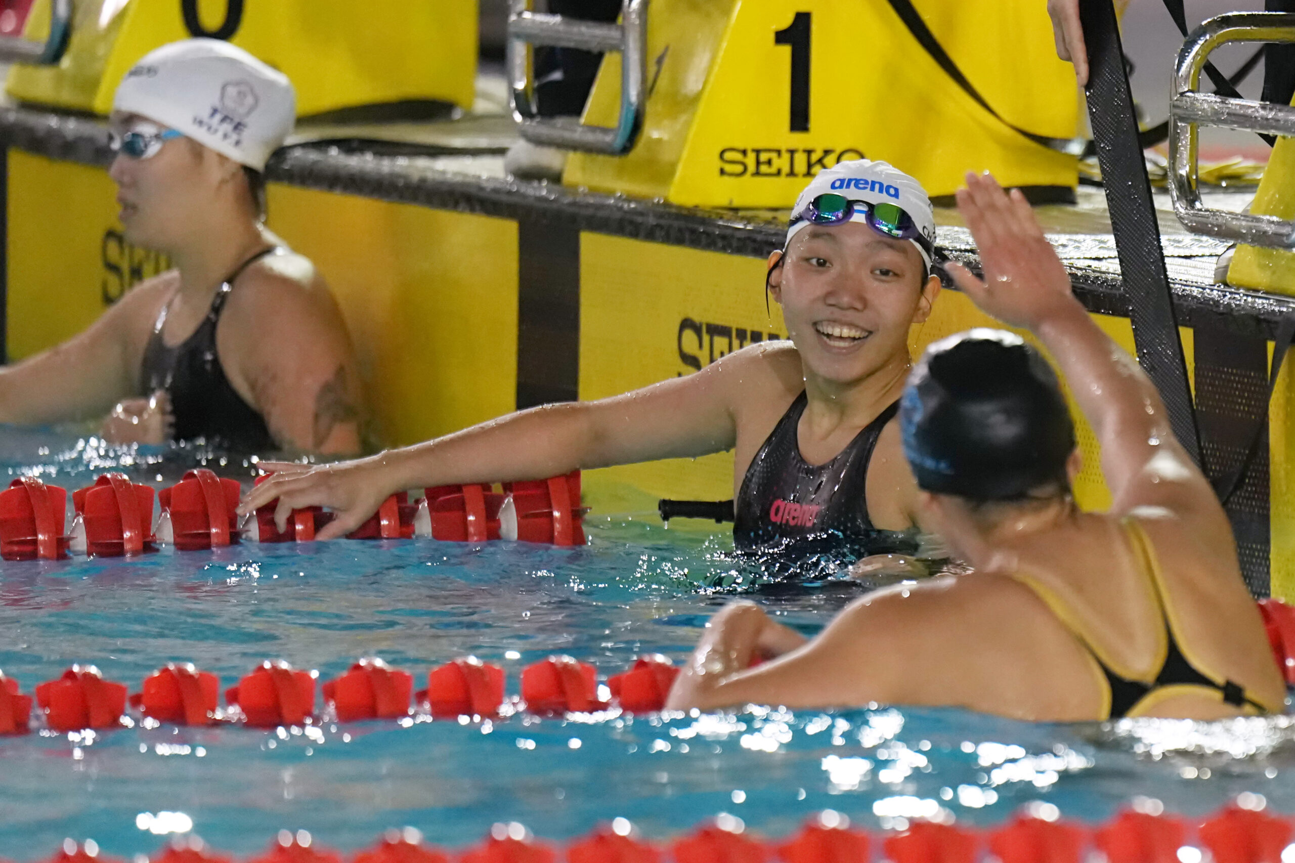 《游泳》張雅佳再突破自己締造新100仰全國紀錄 期待家人到亞運為她加油