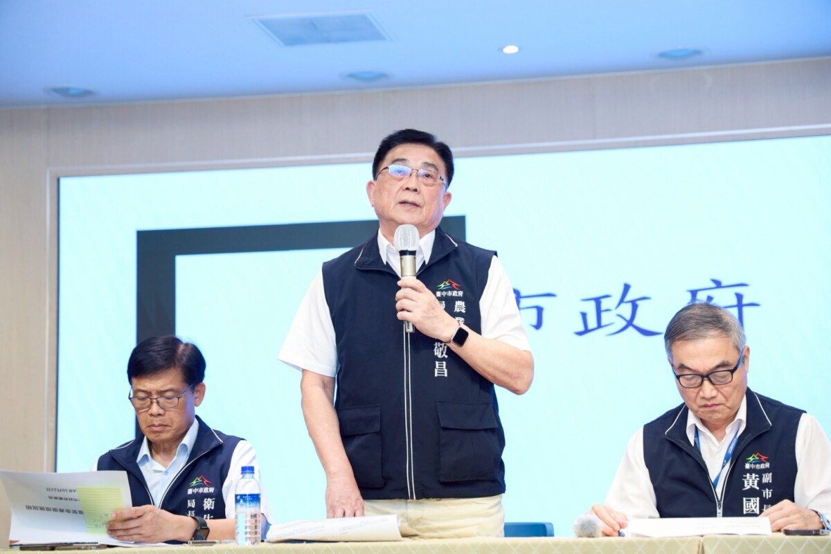 ▲農業局長張敬昌說明該案狀況與處理措施。(圖/中市府提供)