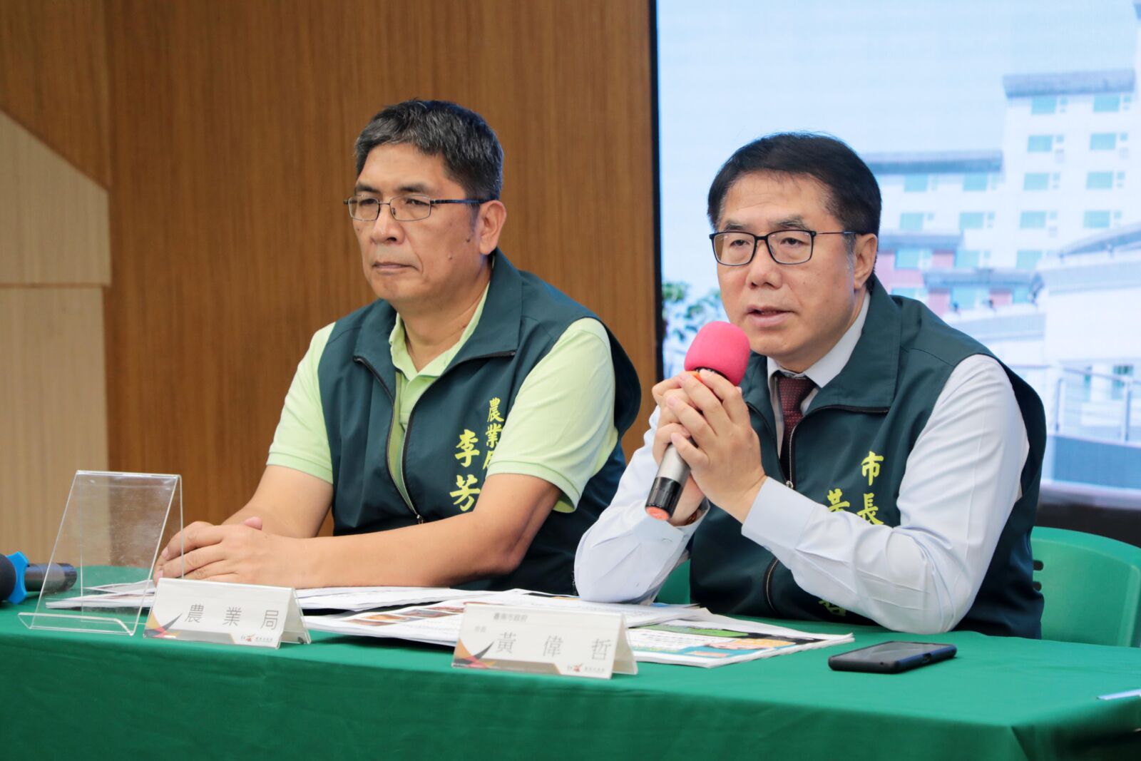 台中爆非洲豬瘟!不讓病毒跨曾文溪 黃偉哲動用第二預備金全面防堵 224 台中爆非洲豬瘟!不讓病毒跨曾文溪 黃偉哲動用第二預備金全面防堵 223
