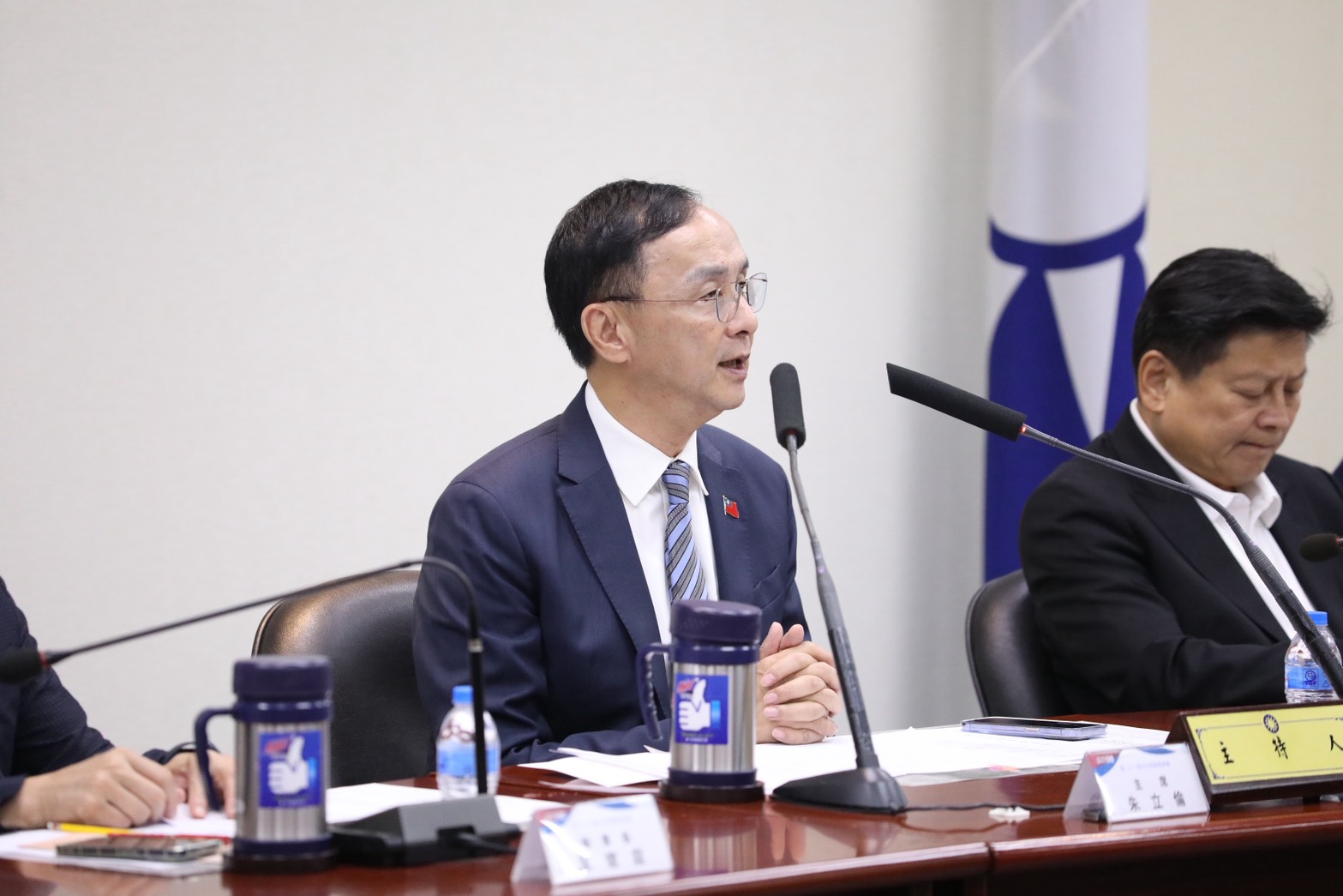 朱立倫月底率211人總辭 鄭麗文隨即公布首波人事竟有「他」 218 朱立倫月底率211人總辭 鄭麗文隨即公布首波人事竟有「他」 217