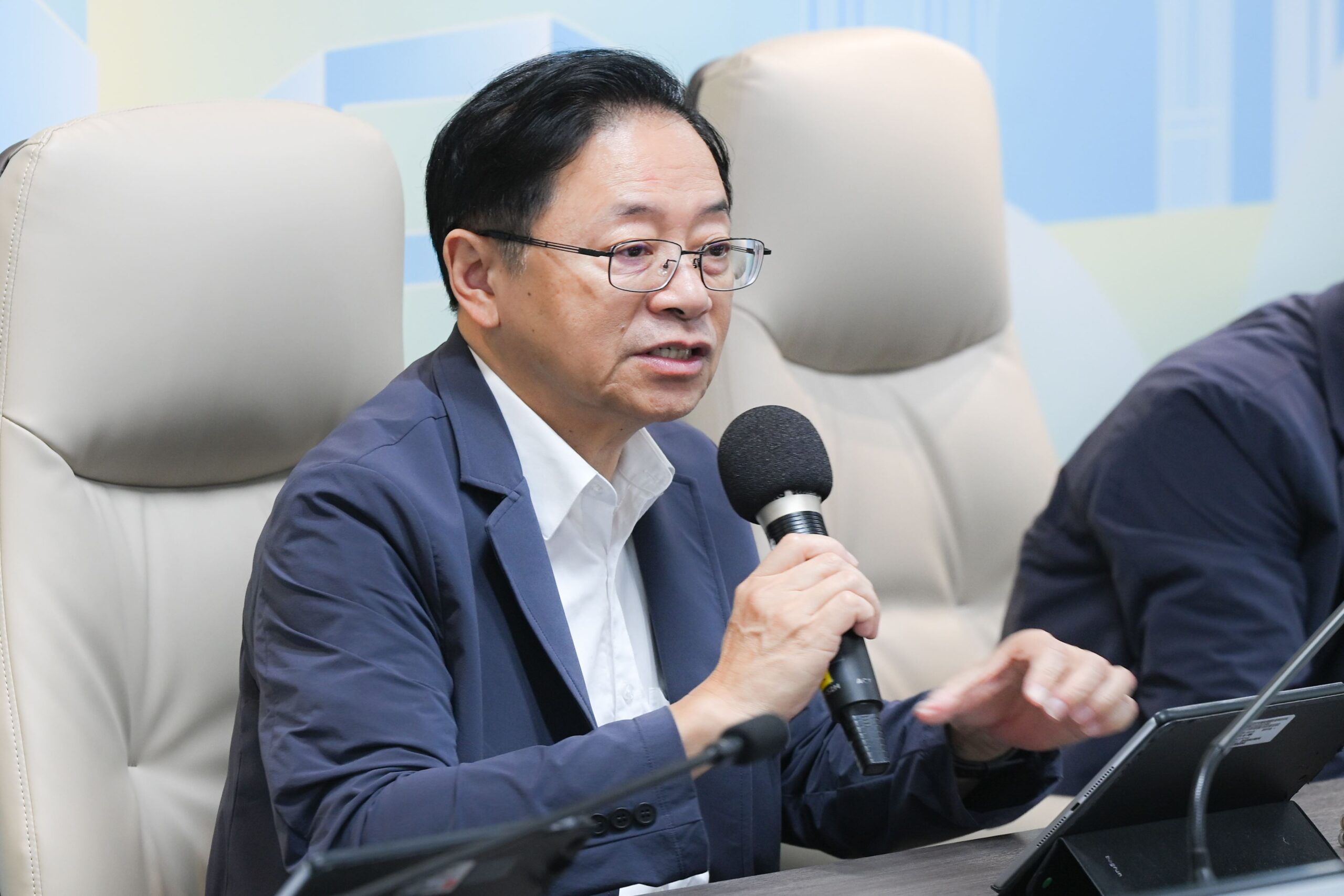 桃園推動大車加裝行人偵測設備 避免內輪差造成憾事 9ca2f5ad 5f81 4670 9821 9bda297a4194 scaled