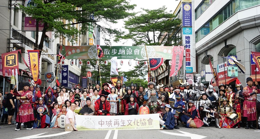 ▲圖說：中市年度人氣活動「鈴蘭通散步納涼會」將於10月25日至26日舉行，活動包含變裝遊行、音樂舞臺與文創市集等                （圖／台中市政府 提供）