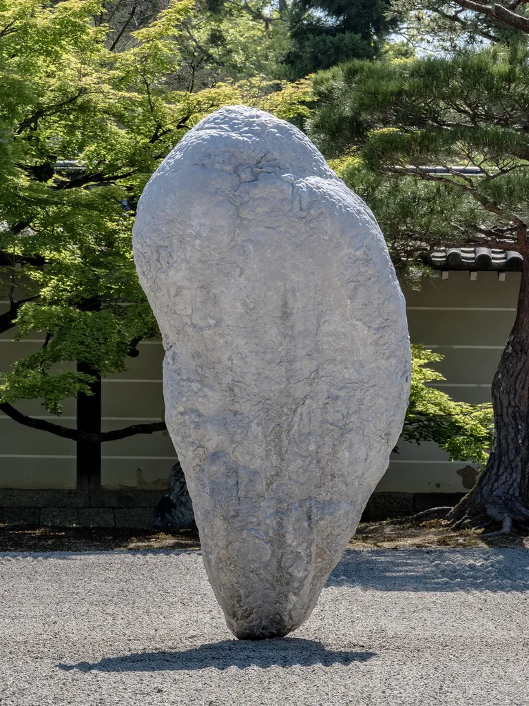 金獎 日本藝術家本郷芳哉 HONGO Yoshiya作品_空白 – 坐佇 The void – ZACHO