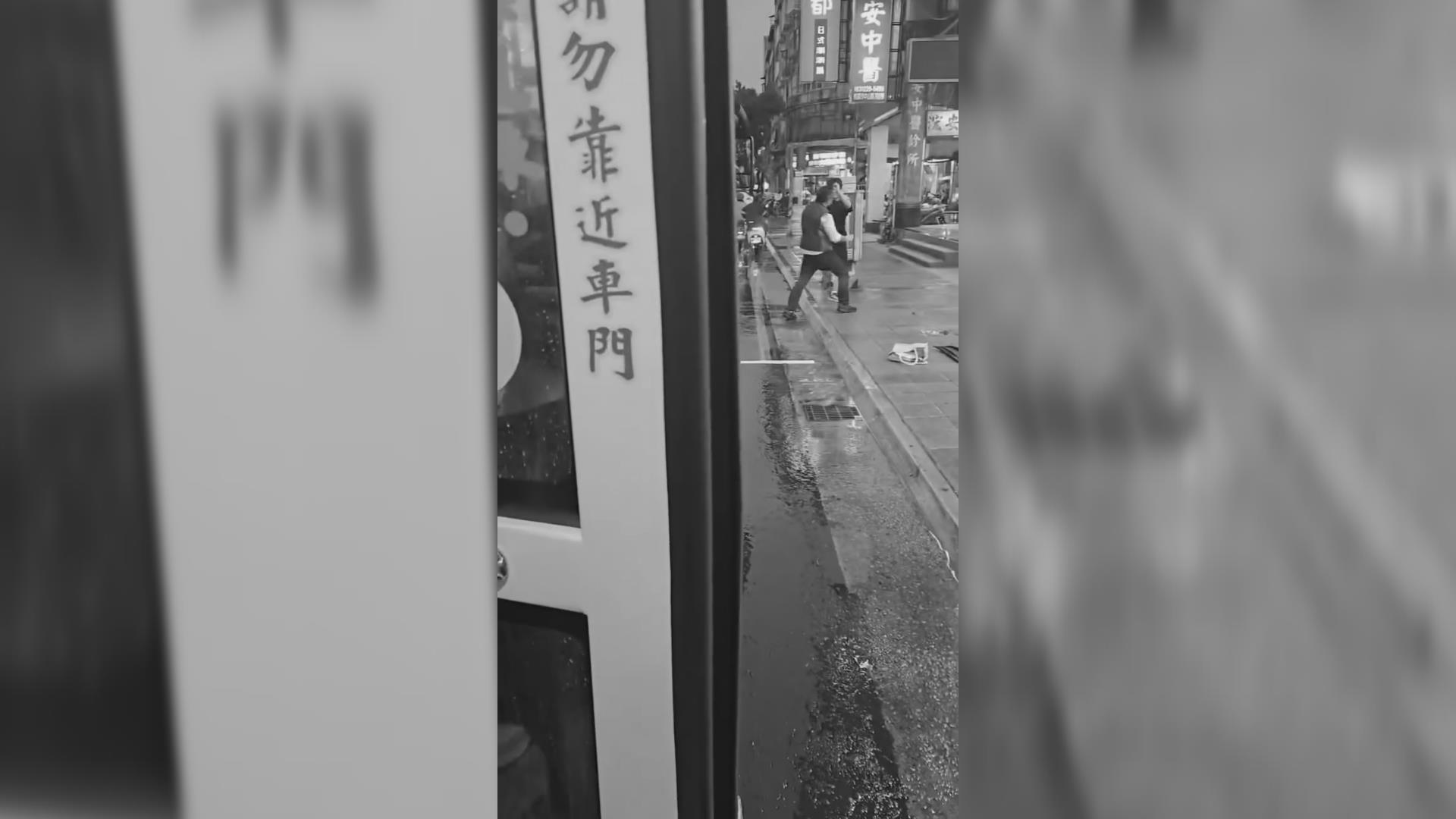 桃客司機痛毆學生遭開除 曾罵乘客「下賤」鬧上法院 heyet