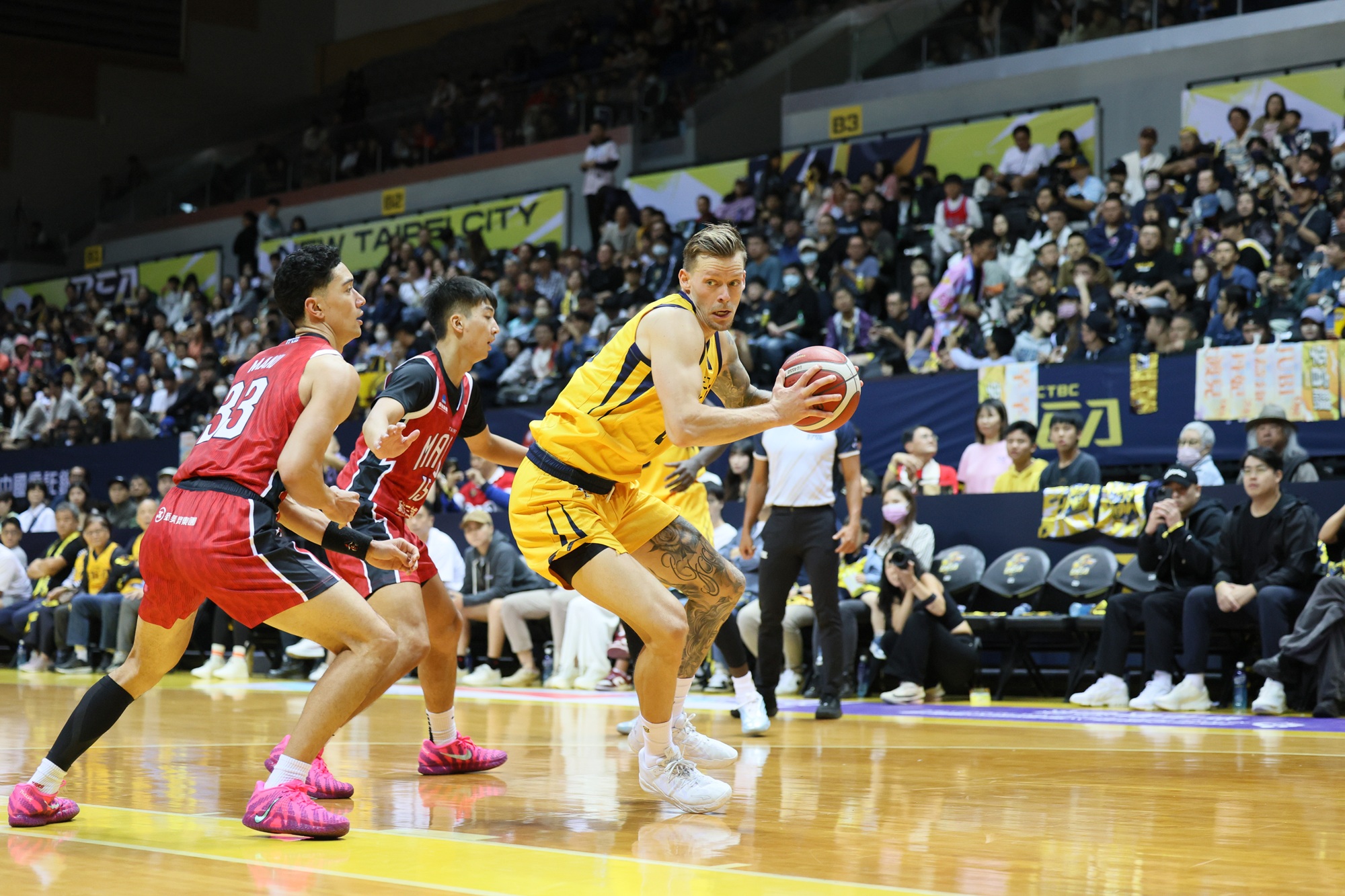 《TPBL》飛克大三元助特攻主場強勢開局 開季二連勝暫居領先