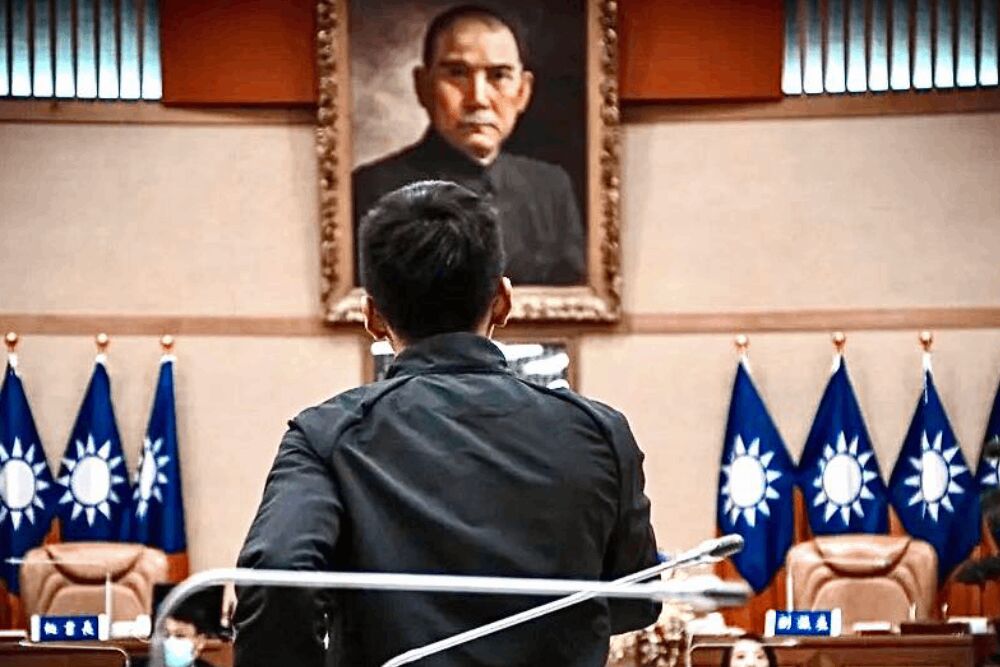 原民議員看「台灣光復節」 馬見:歷史不該只有單一勝利敘事 240 照片來源:馬見臉書