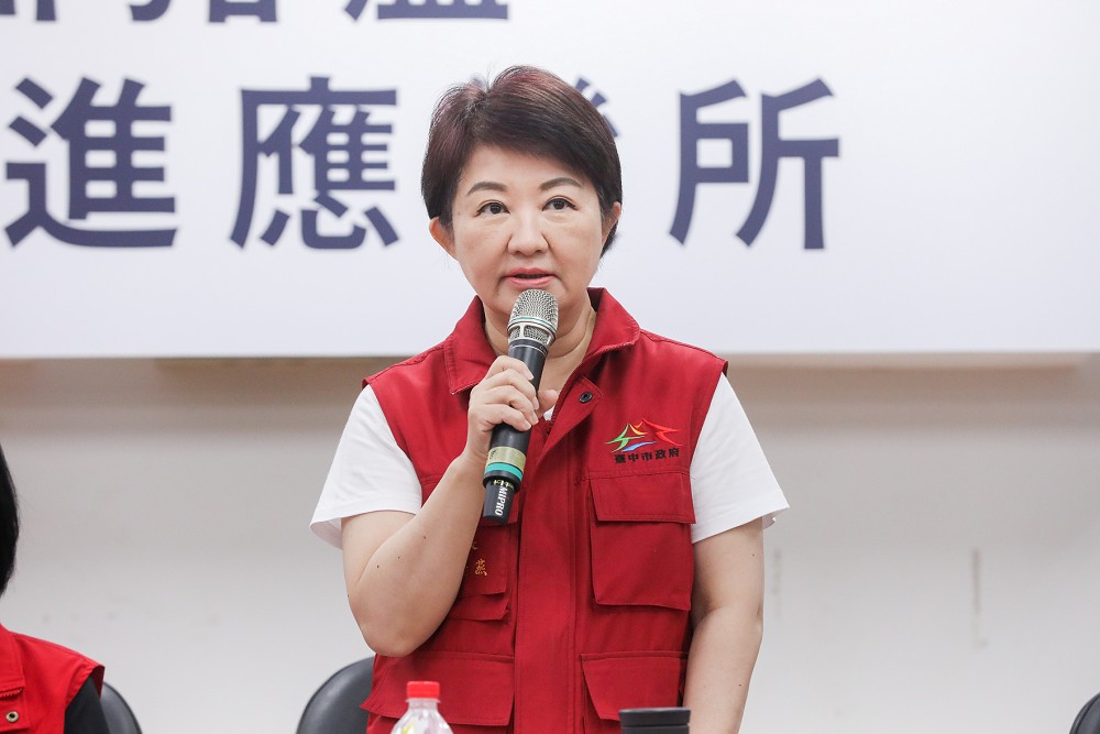 共度難關!豬隻禁運禁宰再延長 盧秀燕:公有市場豬肉攤商免收費 240 共度難關!豬隻禁運禁宰再延長 盧秀燕:公有市場豬肉攤商免收費 239