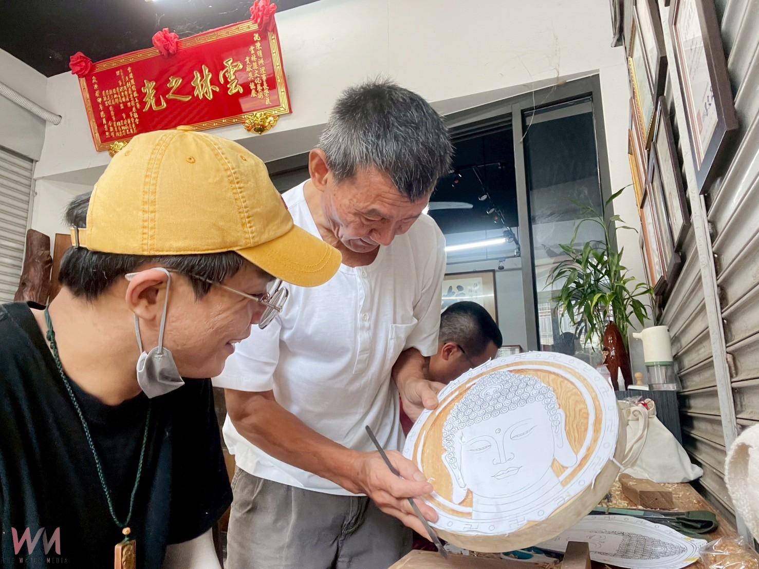 延續傳統工藝文化 木雕粧佛大師陳明洲免費開課 - https://www.watchmedia01.com
