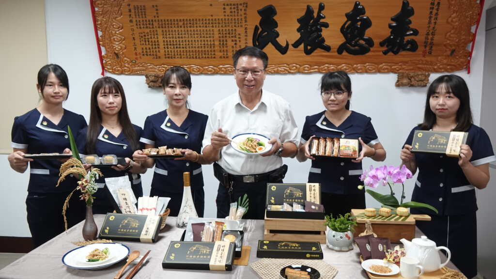 ▲彰化縣竹塘鄉農會將於11月1日在竹塘慈航宮前廣場活動中心盛大舉辦「竹塘臺灣味 品䅨 創意米食發表暨農業推廣成果展」，竹塘鄉農會總幹事詹光信誠摯邀請民眾一起吃米、買好物、看表演，感受竹塘米鄉的熱情與創意。（記者林明佑攝）