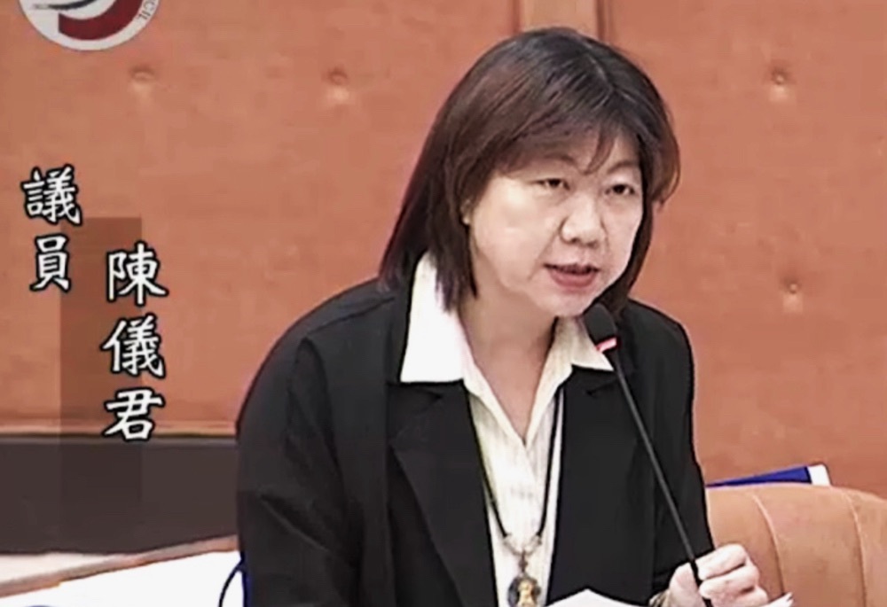 陳儀君促運動中心設點安康 要求城鄉局、財政局與體育局共檢討 246 248251028a01