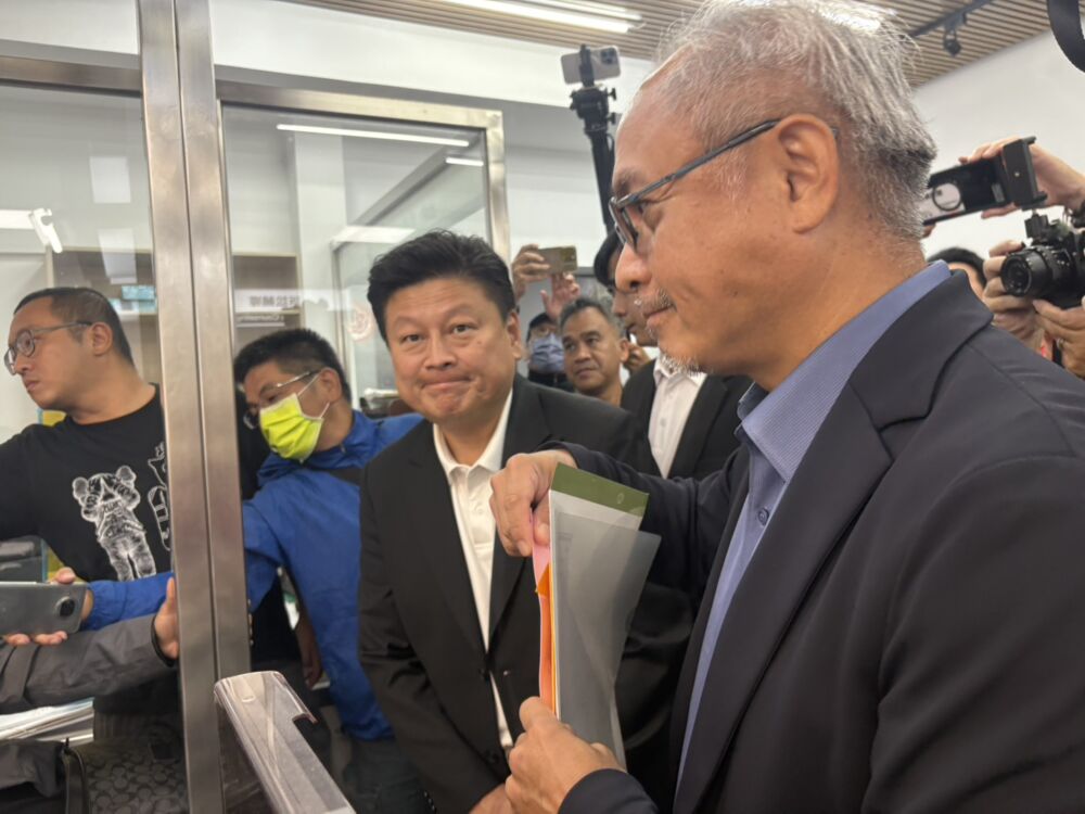 今怒告張峻6罪名再揭前晚收鬧場線報 傅崐萁:以正綱常不可姑息 238 今怒告張峻6罪名再揭前晚收鬧場線報 傅崐萁:以正綱常不可姑息 237