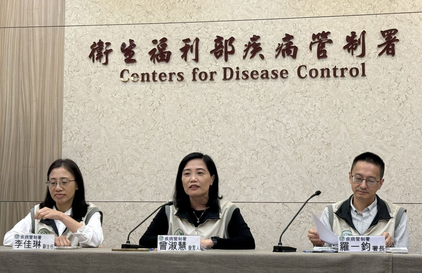 天剛轉涼又爆腸病毒! 女嬰出生4天中招「呼吸中止、血氧下降」 240 天剛轉涼又爆腸病毒! 女嬰出生4天中招「呼吸中止、血氧下降」 239