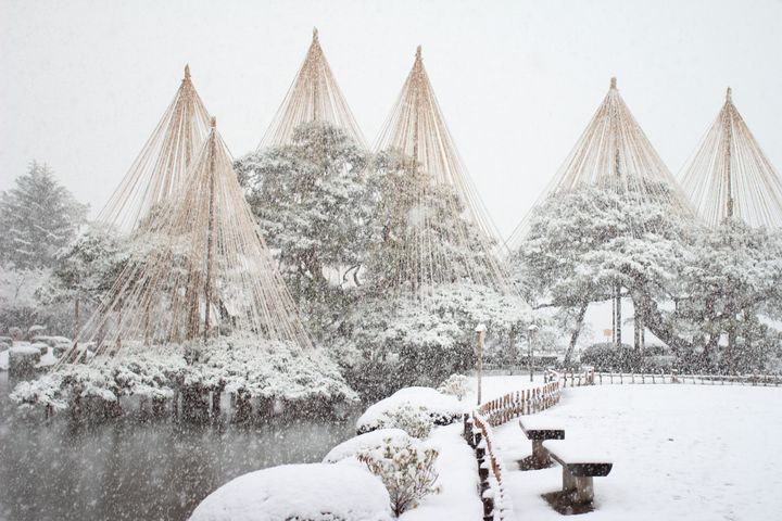 五箇山合掌村絕美光影盛宴x金澤町屋金箔工藝饗宴 溫泉養生之旅再升級