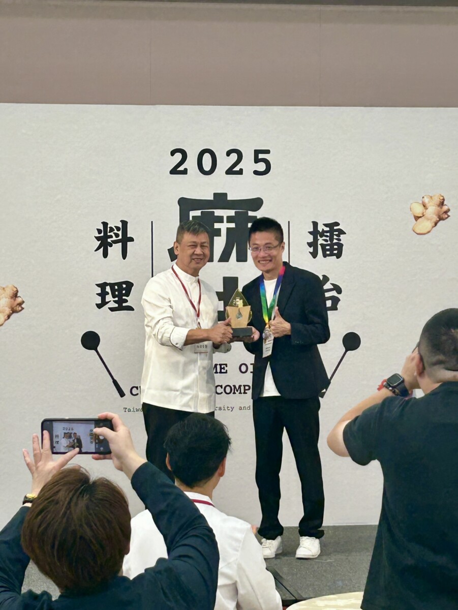 66a5ee720a9d501ce30a60154733f26b