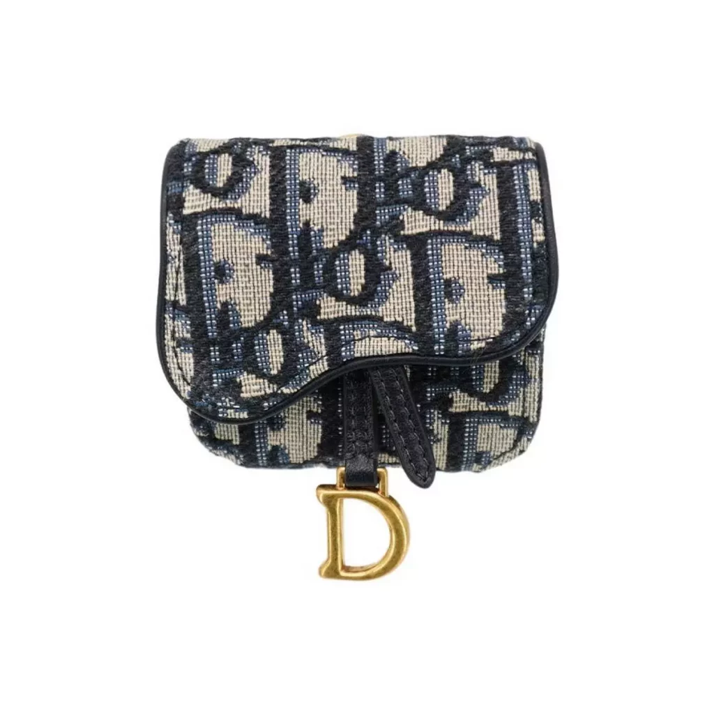 _Dior Saddle Airpods 緹花布耳機套原價 $16,800 優惠價 $11,111