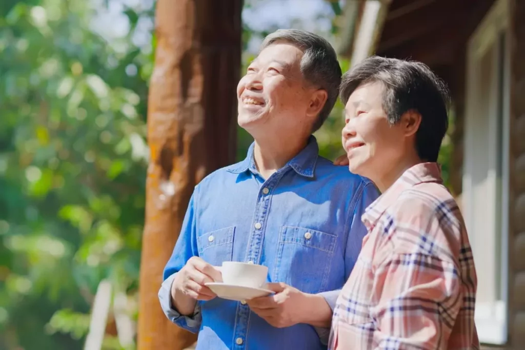 預訂「資深玩家」住房專案,入住贈市值1,199元「益節高鈣+鎂+維生素 D 液態軟膠囊」,三效關鍵成分關照旅人健康。^根據益節液態鈣產品出廠前的檢測規格。圖/墾丁凱撒提供