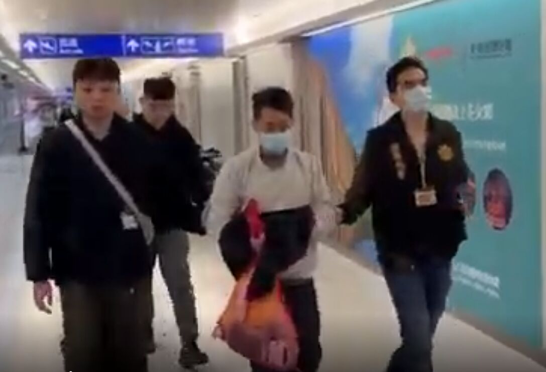 找嫩妹性交易遭判刑 車禍又害2死11傷潛逃美國躲7年終落網 232 找嫩妹性交易遭判刑 車禍又害2死11傷潛逃美國躲7年終落網 231