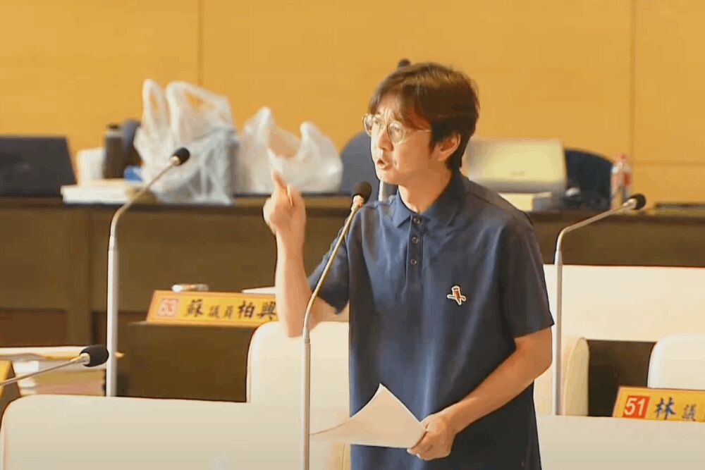 江肇國轟羅廷瑋助理帶謠言風向 質疑台中市府失職在洗白 234 照片來源:台中市議會直播影片截圖