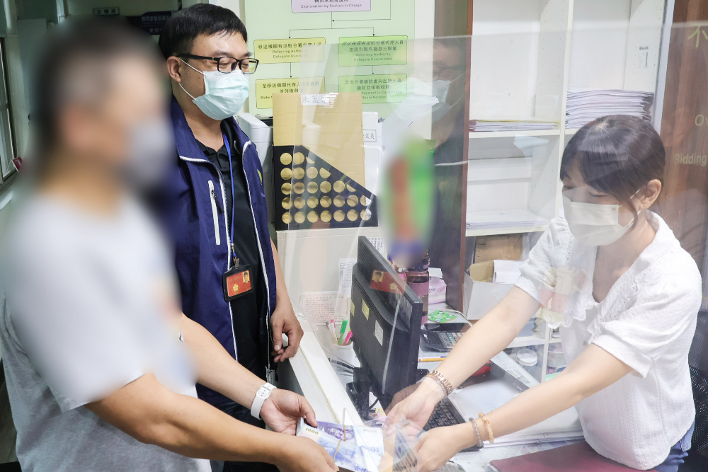 盜採砂石拒繳罰鍰 屏東分署展鐵腕查封拍賣土地 220 盜採砂石拒繳罰鍰 屏東分署展鐵腕查封拍賣土地 219