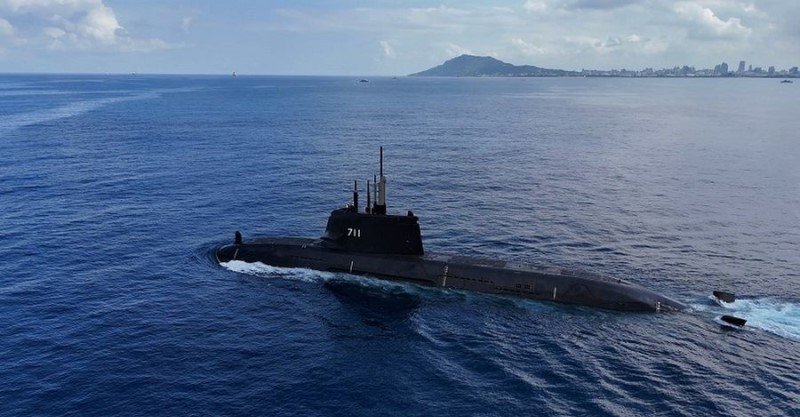 台船澄清:「海鯤軍艦」浮航測試無滲水情況 籲媒體勿以訛傳訛