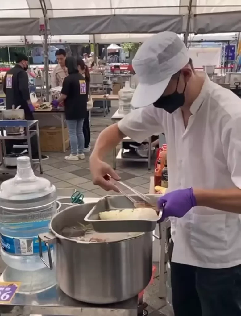 極炊® 商用全鋼快鍋在臺北國際牛肉麵節中展現高穩定度與高效率的烹調表現