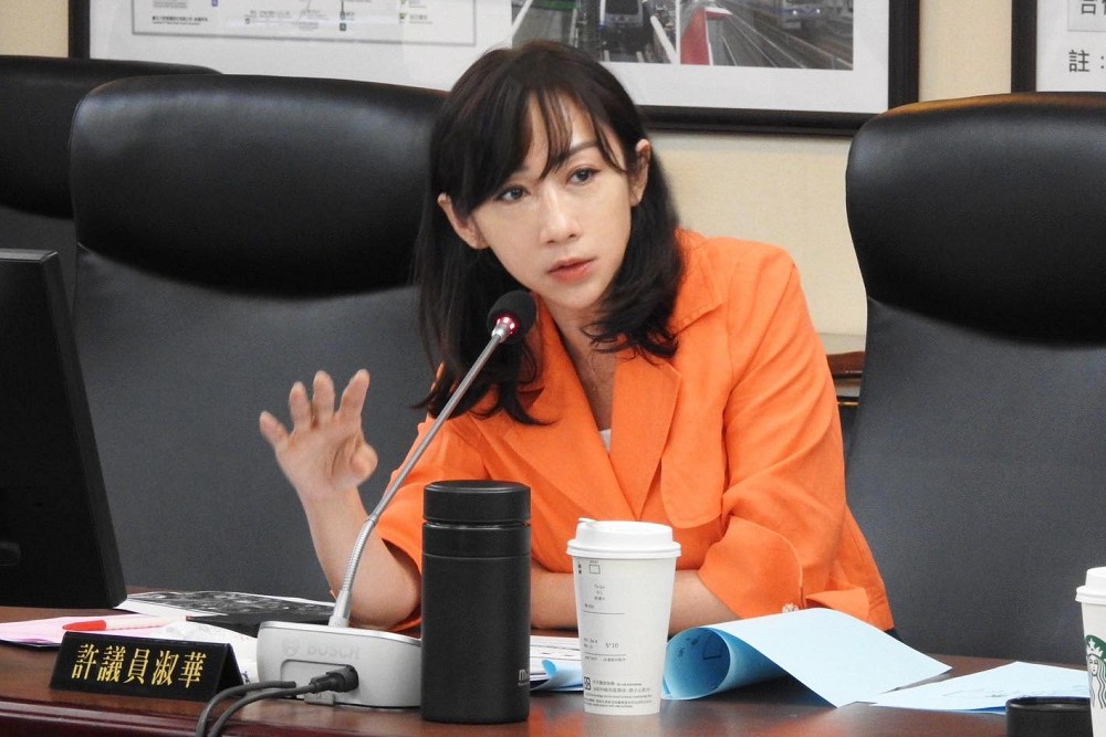 台北公車電動化進度落後　許淑華憂2030政策目標恐跳票 211