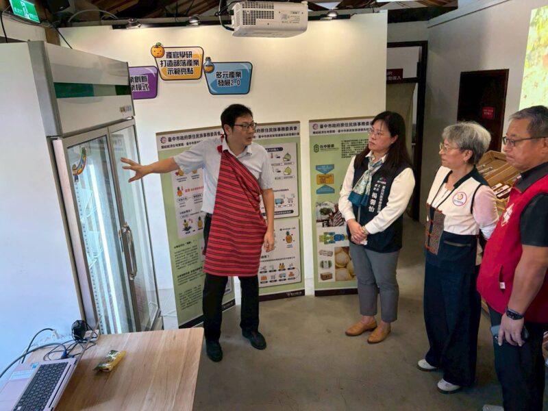 圖文：台中原農共同運銷直販所」霧峰光復新村揭牌 打造共好永續平台。