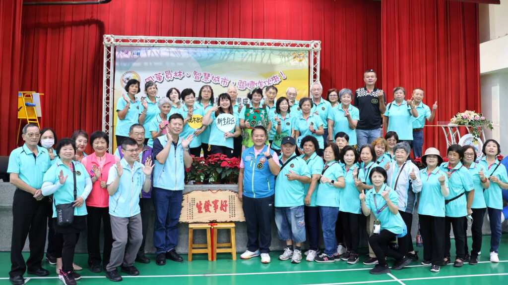 ▲員林市公所今日上午於西區體育館舉辦「風華員林、智慧城市,關懷作伙來」—114年度彰化縣福利社區化旗艦型計畫成果展。(圖/員林市公所提供)