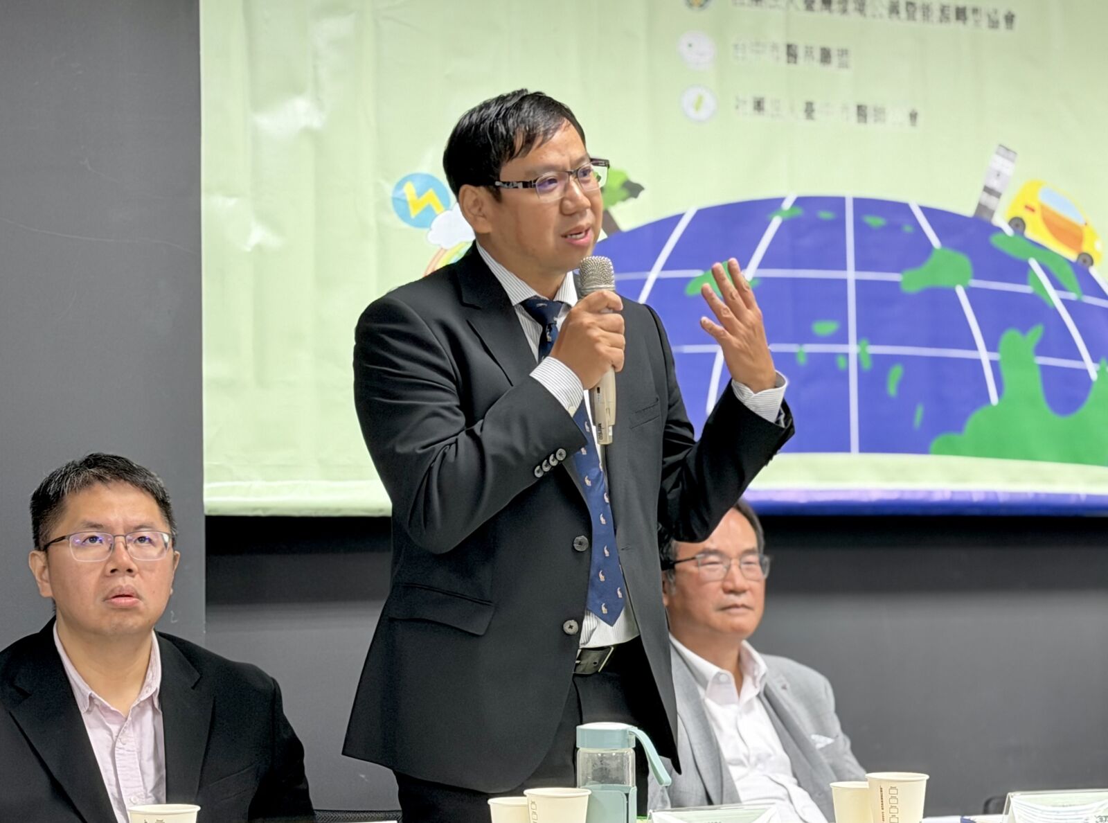 【第八屆2025空污論壇3-3】中央地方攜手淨零治理 雲林南投展現減排與智慧監測成果 239 CNEWS195251101a02