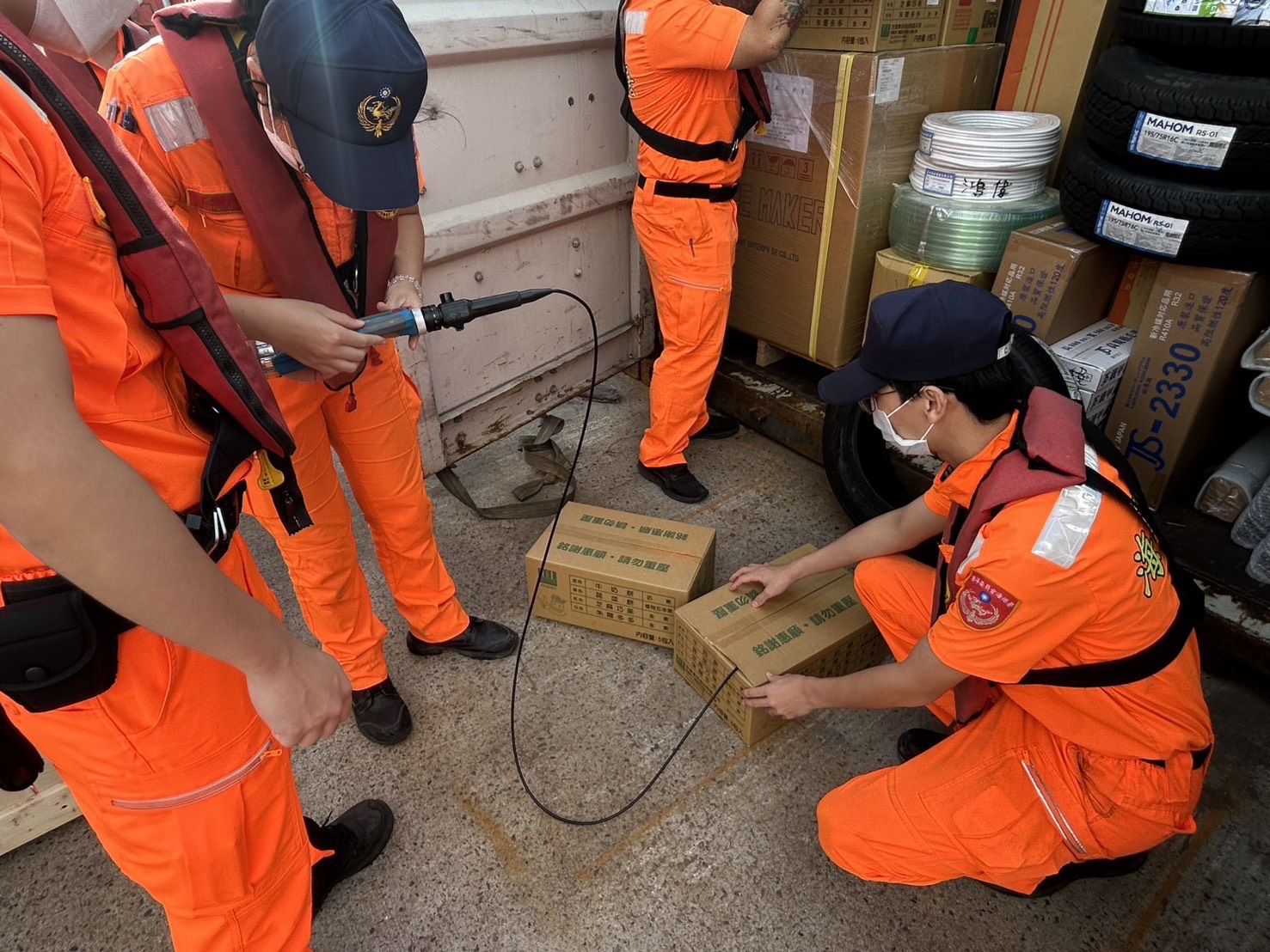 防範非洲豬瘟 海巡署北部分署強化查驗船舶貨物 S 46039071 0