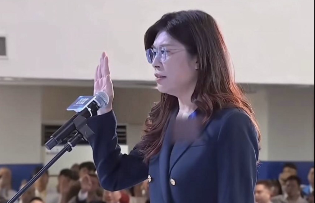 ▲鄭麗文宣誓就任黨主席。