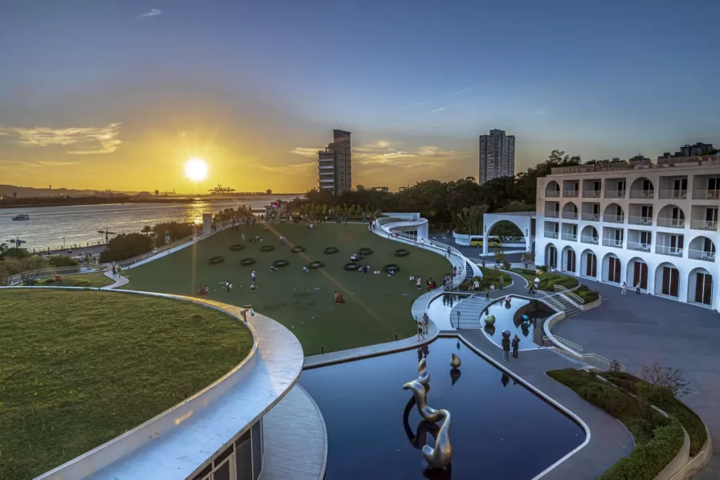 一年一度的旅遊盛會熱烈開賣中!新北淡水將捷金鬱金香酒店「2025 ITF線上旅展」即日起至11月20日限時登場。(圖 將捷金鬱金香酒店)