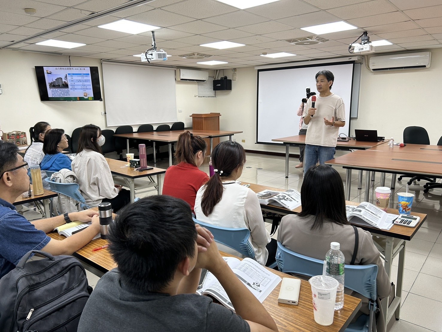 六期專業課程結業 桃園都更推動師成社區再生新動力 333
